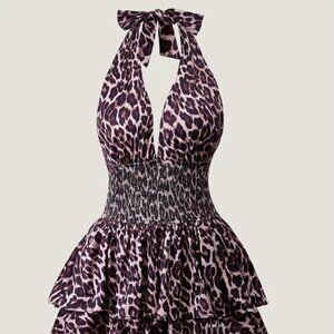 Plus Size Stylish a Sexy Backless Mini Dress with a Wild Leopard Print Design